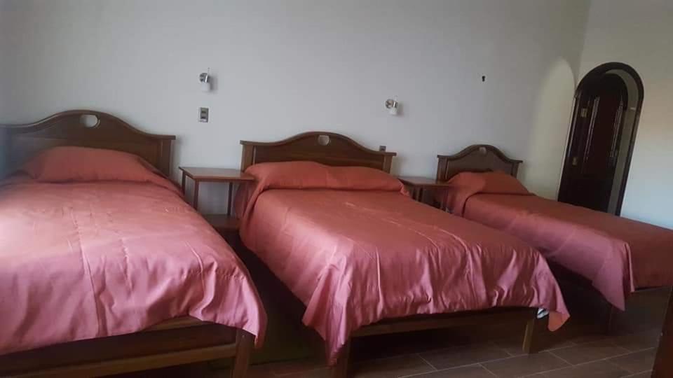 Hotel El Super 8 Santa Cruz de La Sierra Eksteriør billede